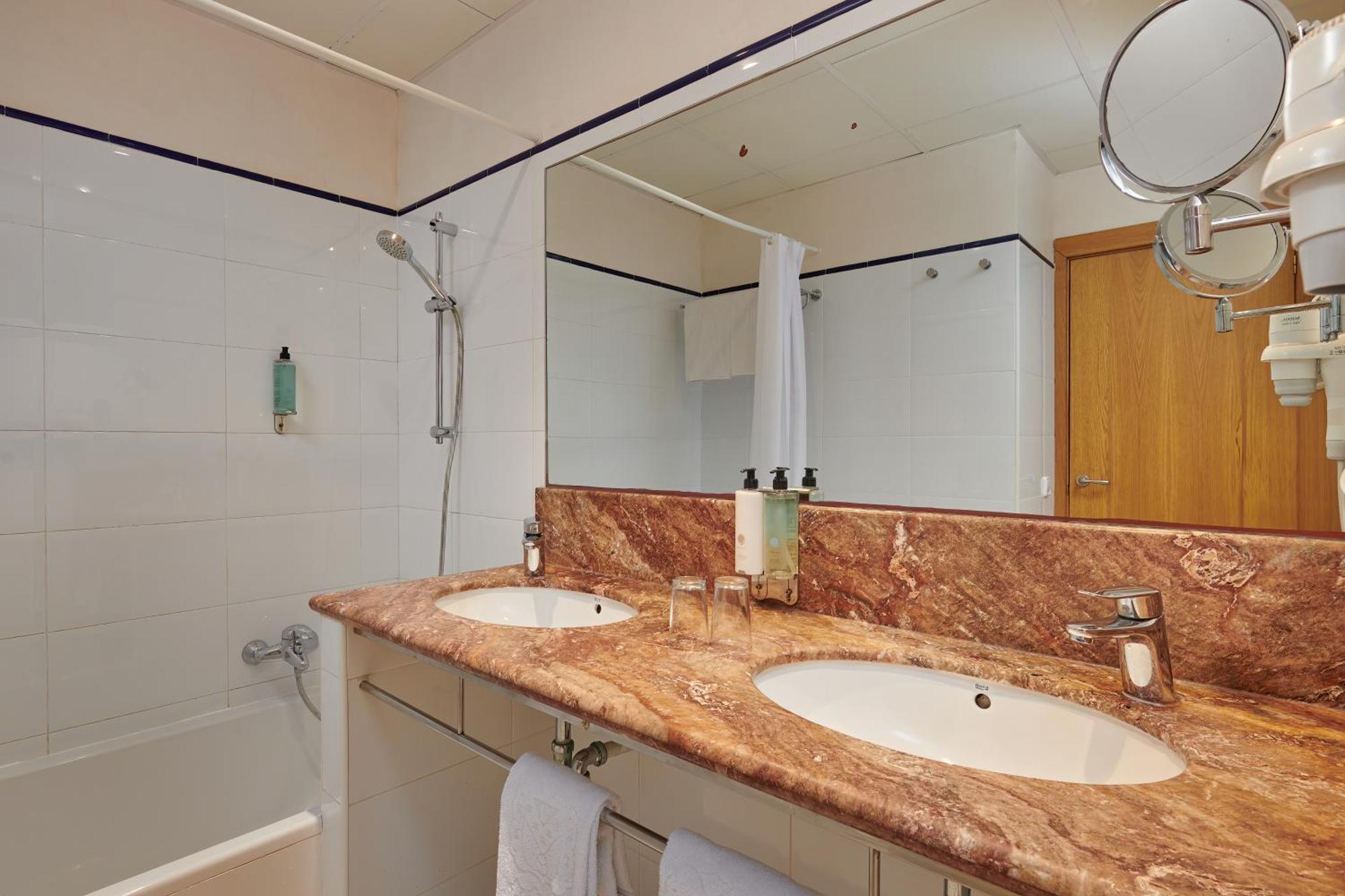 Hotel Apartamentos Cala Santanyi Zewnętrze zdjęcie