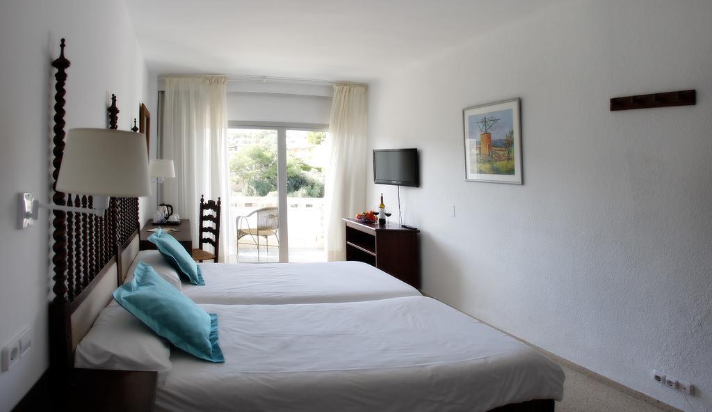 Hotel Apartamentos Cala Santanyi Zewnętrze zdjęcie